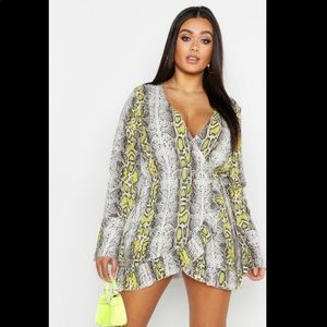 Snake print ruffled wrap dress